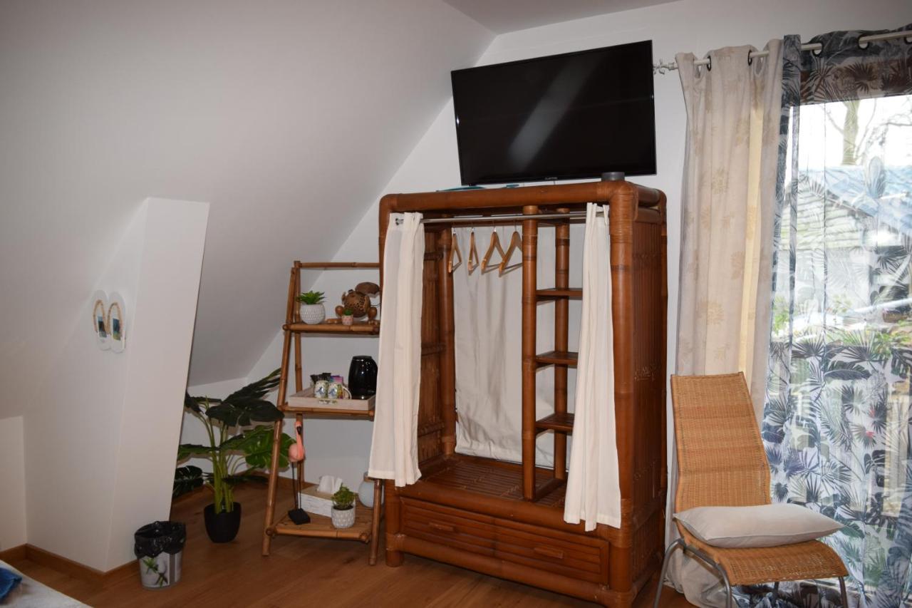 Chez Kate Et Lolo Bed & Breakfast Senneville-sur-Fecamp ภายนอก รูปภาพ